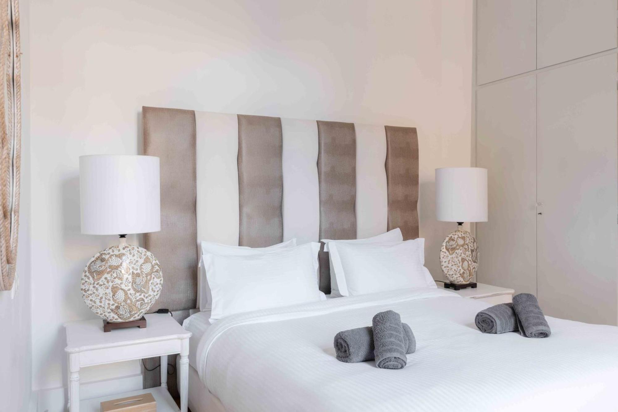 Art Pantheon - Suites & Apartments Athen Eksteriør bilde